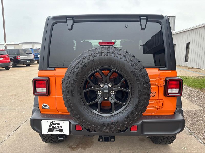 2025 Jeep Wrangler 2-door WillysImage 9