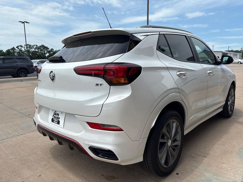Used 2021 Buick Encore GX PreferredImage 8
