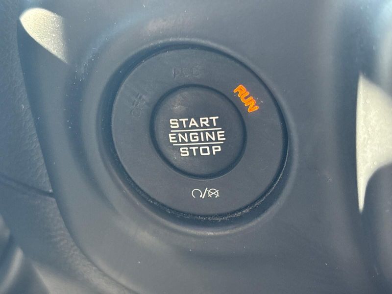 Used 2023 Jeep Wrangler WillysImage 20