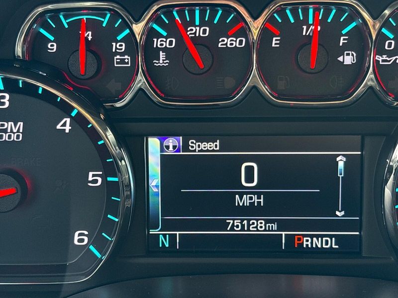 Used 2018 Chevrolet Silverado 1500 LTImage 17