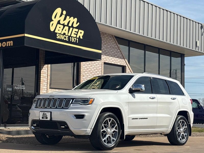 Used 2020 Jeep Grand Cherokee OverlandImage 1