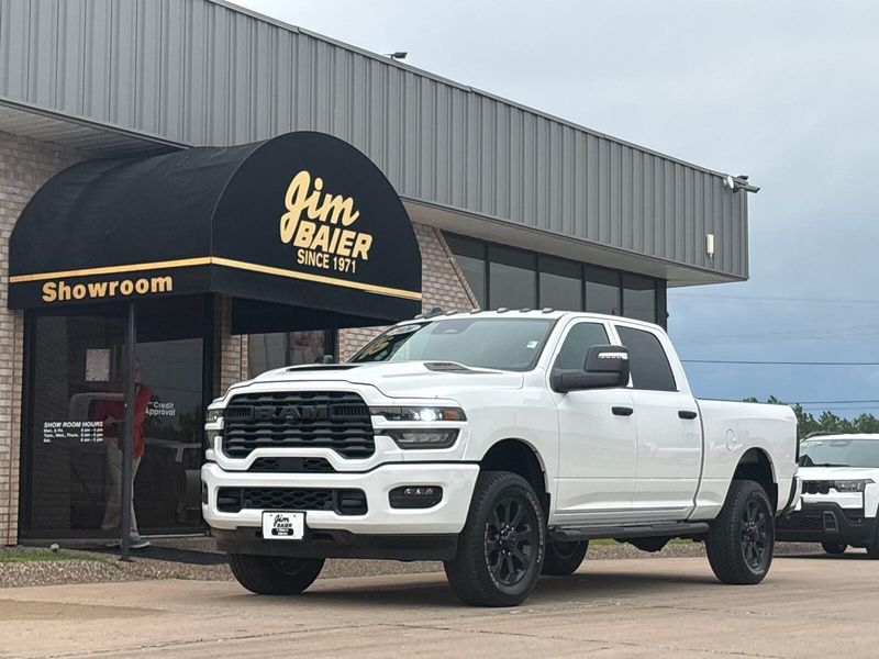 New 2026 RAM 2500 Black Express Crew Cab 4x4 6