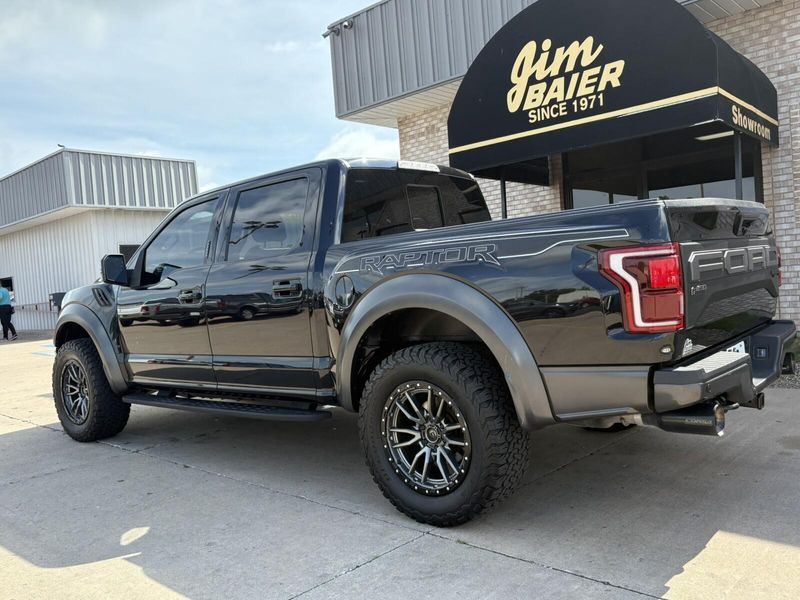 2019 Ford F-150 RaptorImage 14