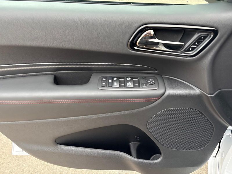 New 2026 Dodge Durango Gt Plus Awd Hemi V8Image 7
