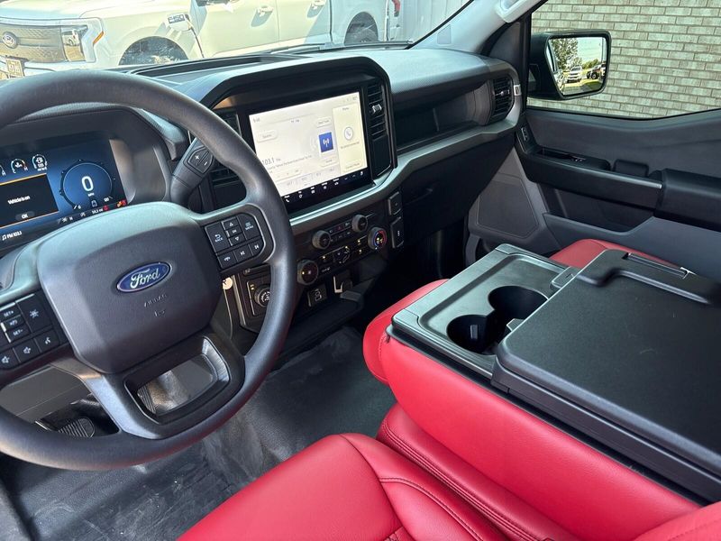 Used 2025 Ford F-150 XLImage 4