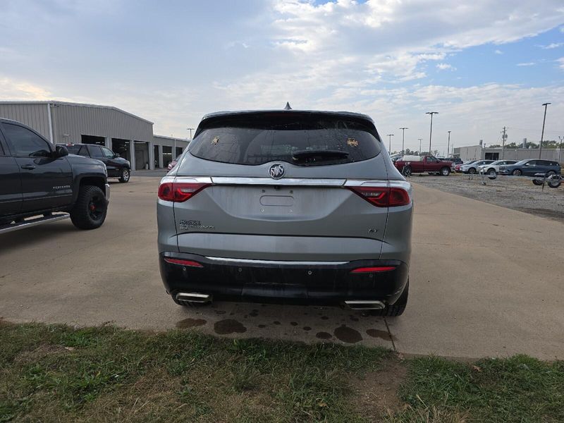 Used 2024 Buick Enclave EssenceImage 7