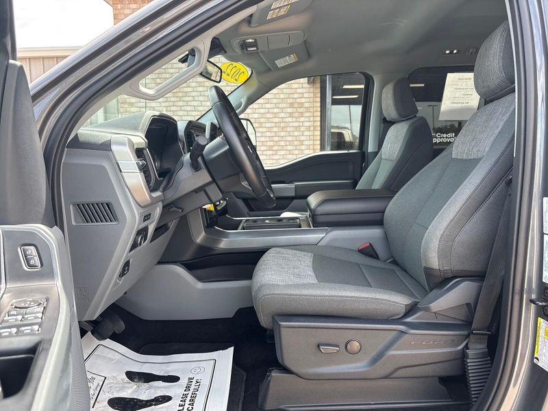 Used 2022 Ford F-150 XLTImage 3