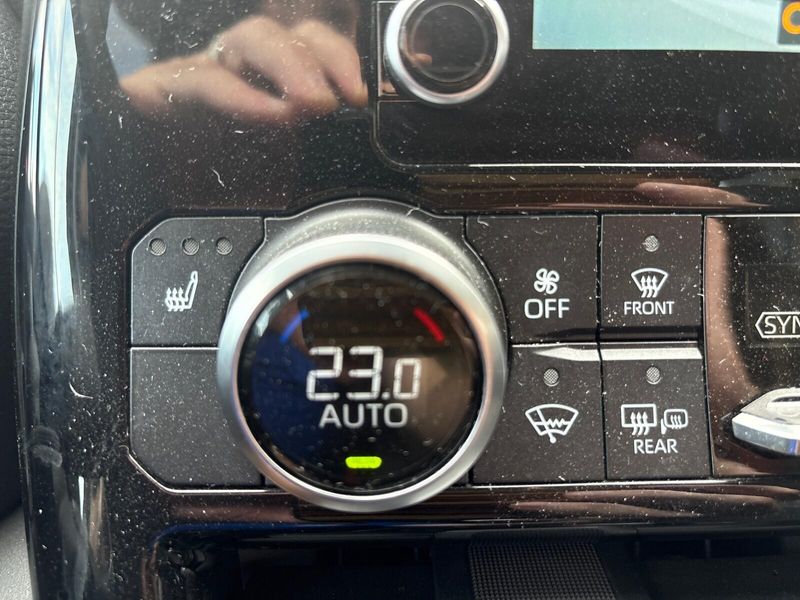 Used 2023 Toyota Highlander LImage 19