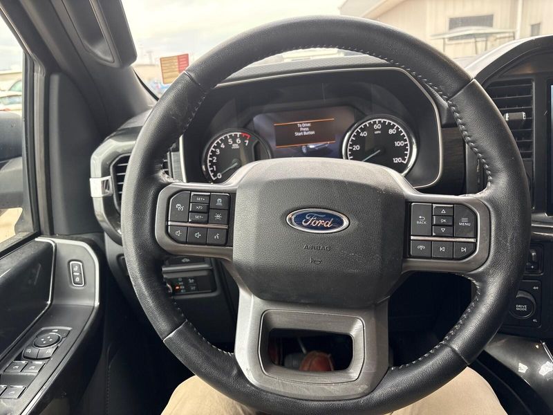Used 2021 Ford F-150 XLTImage 11
