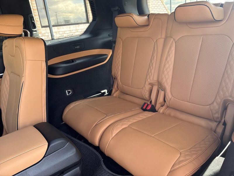 New 2025 Jeep Grand Cherokee L Summit 4x4Image 5