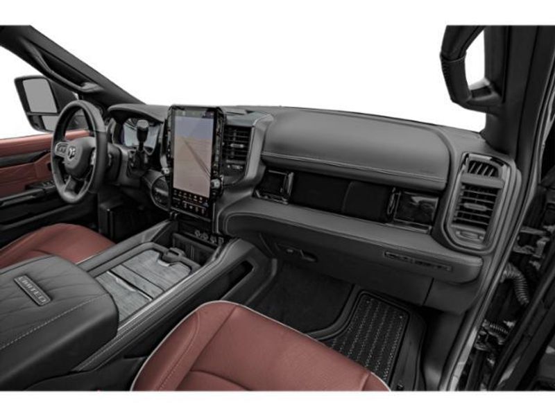 New 2027 RAM 2500 LimitedImage 14