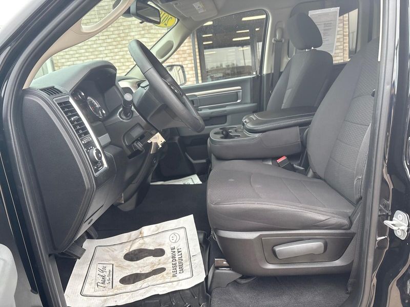 2019 RAM 1500 Classic WarlockImage 3