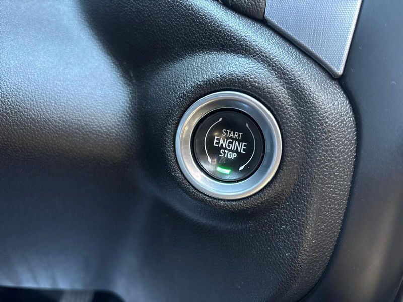 Used 2021 GMC Sierra 1500 SLTImage 22