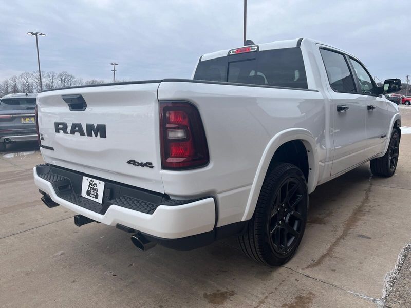 2025 RAM 1500 Laramie Crew Cab 4x4 5