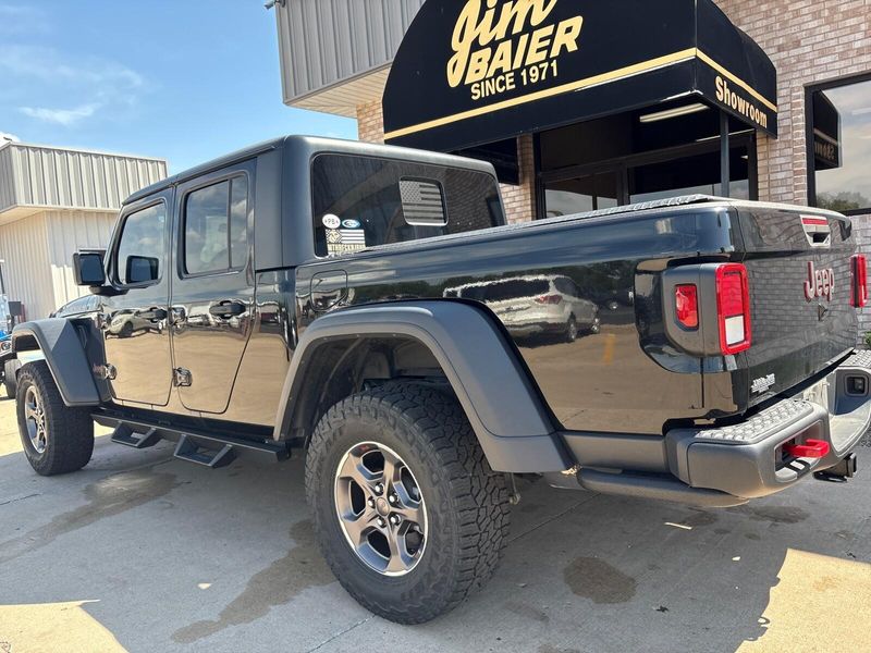 Used 2020 Jeep Gladiator RubiconImage 11