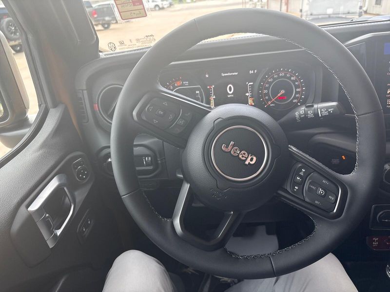 New 2026 Jeep Wrangler 2-door RubiconImage 13