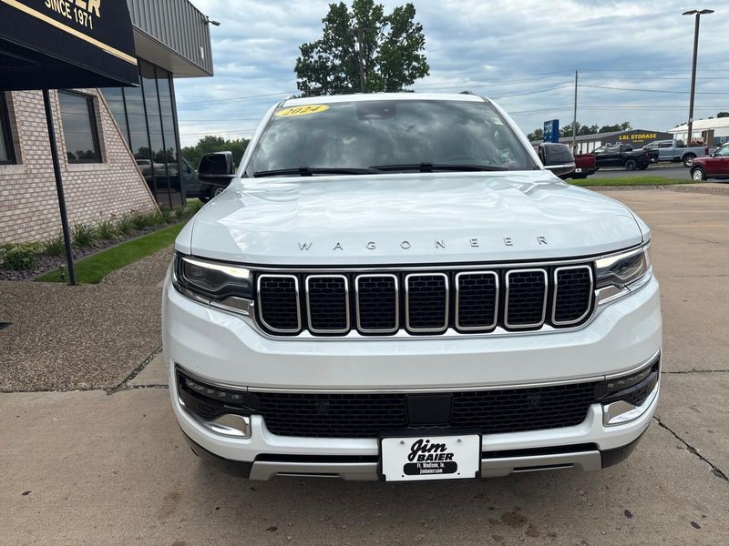 2024 Jeep Wagoneer L Series IIImage 7