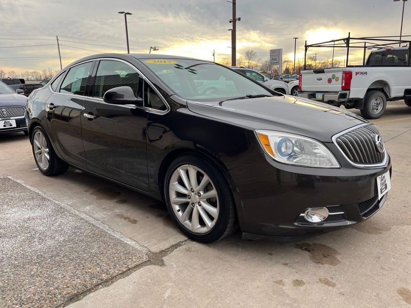 2012 Buick Verano Leather GroupImage 7