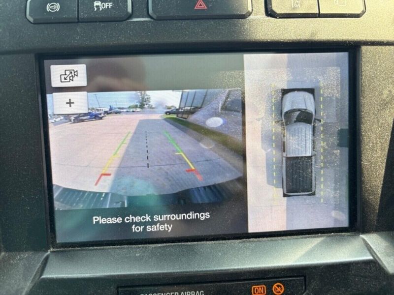 2019 Ford F-250 LariatImage 19