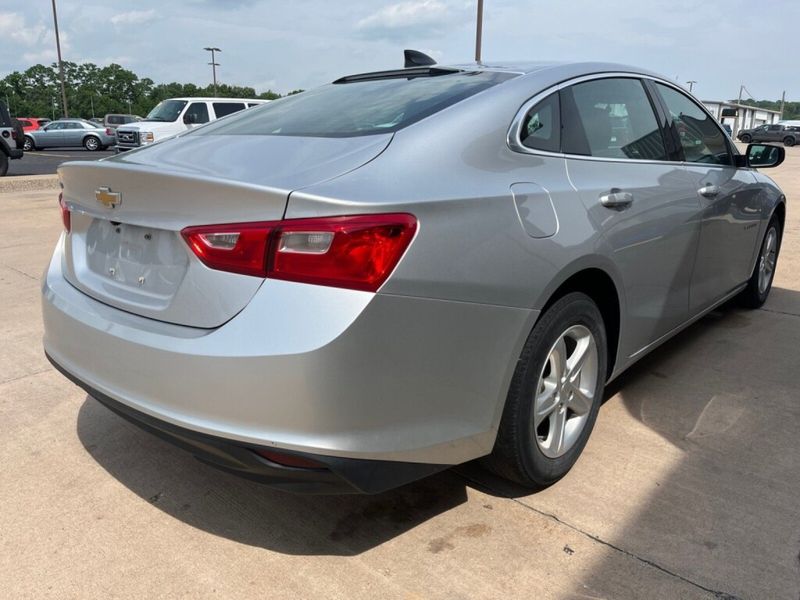 2021 Chevrolet Malibu LSImage 8