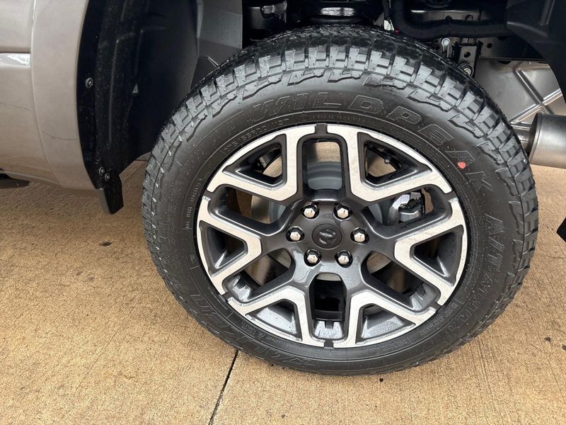 New 2026 RAM 1500 Laramie Crew Cab 4x4 5