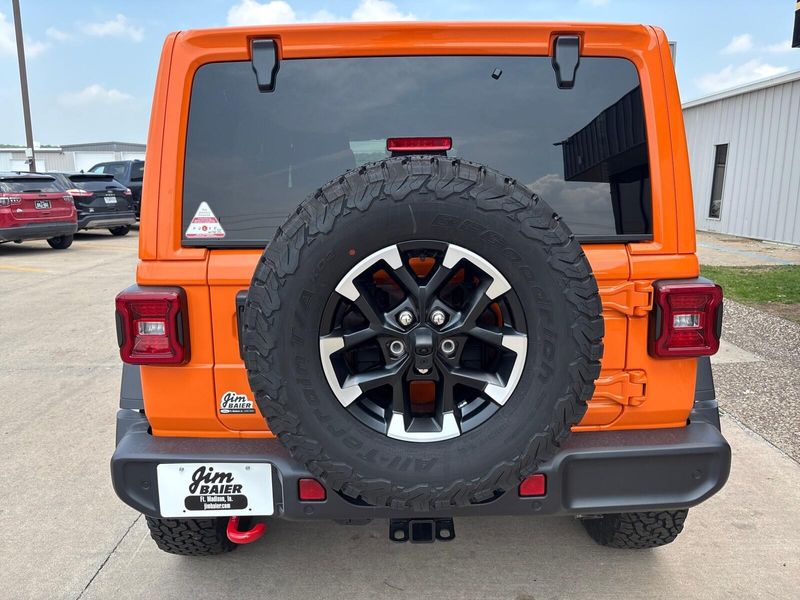 2025 Jeep Wrangler 4-door RubiconImage 10