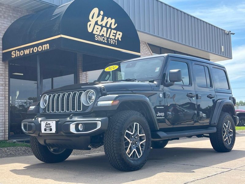 2024 Jeep Wrangler 4-door SaharaImage 1