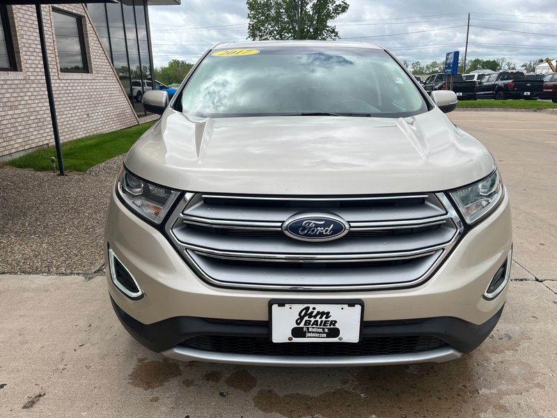 2017 Ford Edge SELImage 6