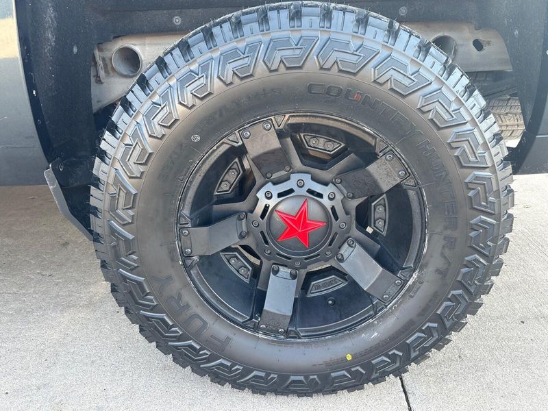 Used 2019 Chevrolet Silverado 1500 LD LTImage 12