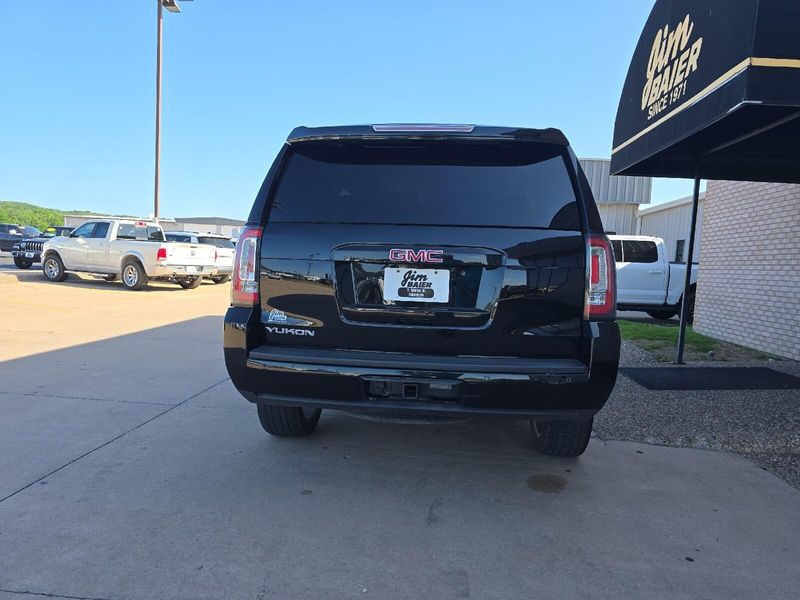2019 GMC Yukon SLEImage 9