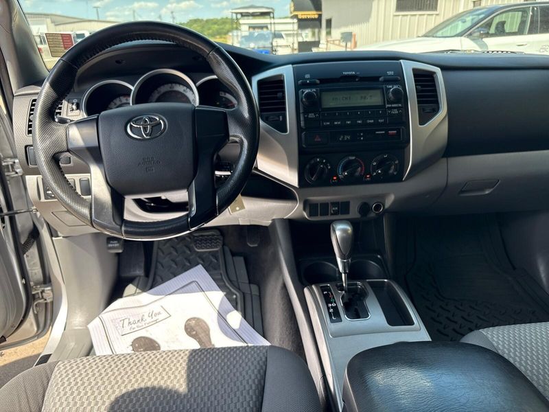 Used 2012 Toyota Tacoma Image 5