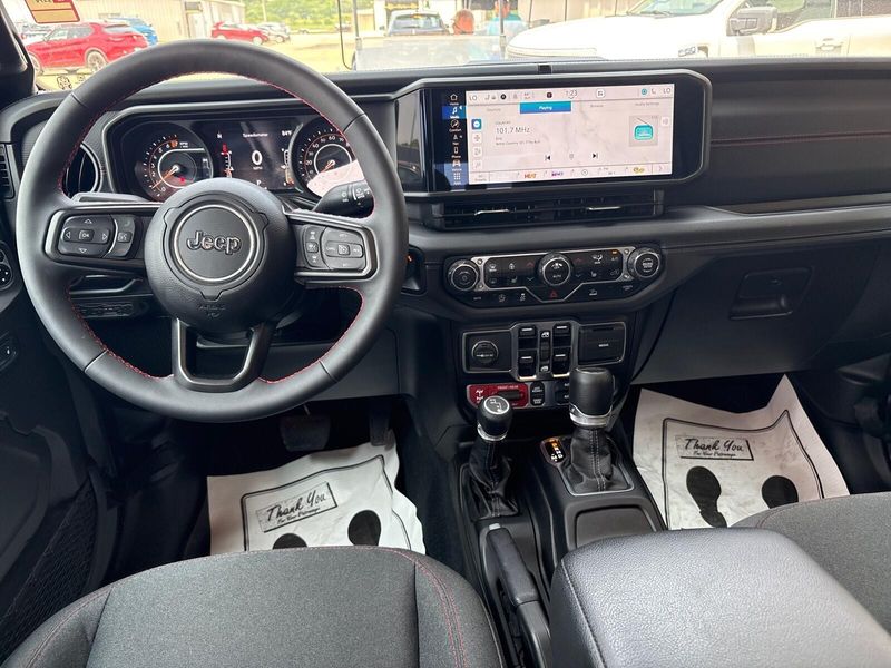 2024 Jeep Gladiator RubiconImage 5