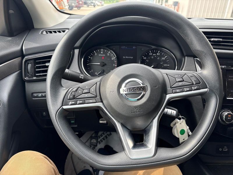 2021 Nissan Rogue Sport SImage 14