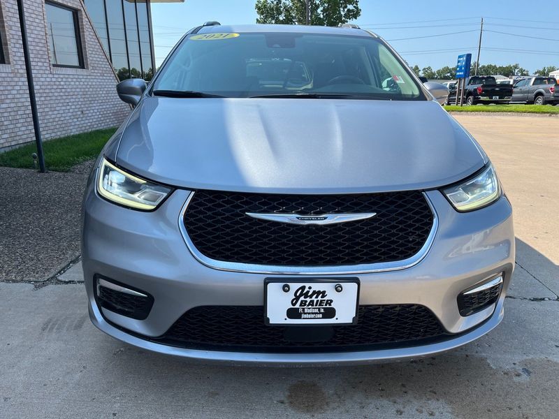 2021 Chrysler Pacifica Touring LImage 5