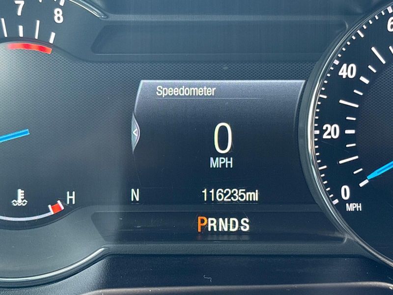 Used 2019 Ford Explorer PlatinumImage 18