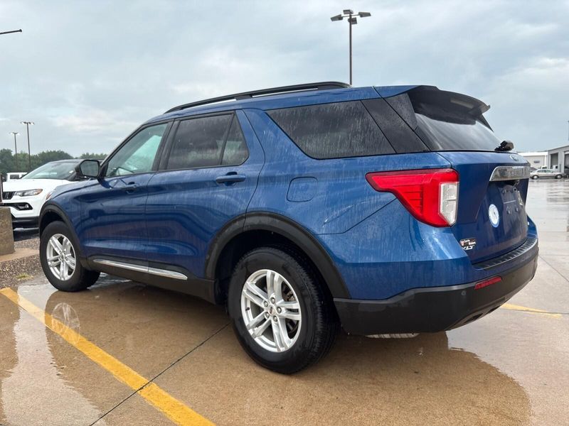 Used 2021 Ford Explorer XLTImage 7