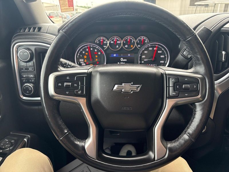 Used 2020 Chevrolet Silverado 1500 RSTImage 17