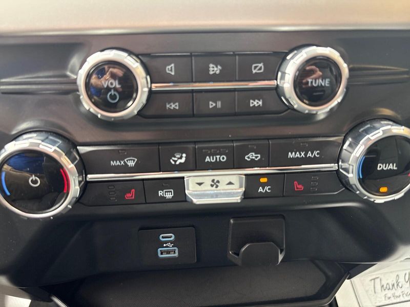 2022 Ford F-150 XLTImage 25