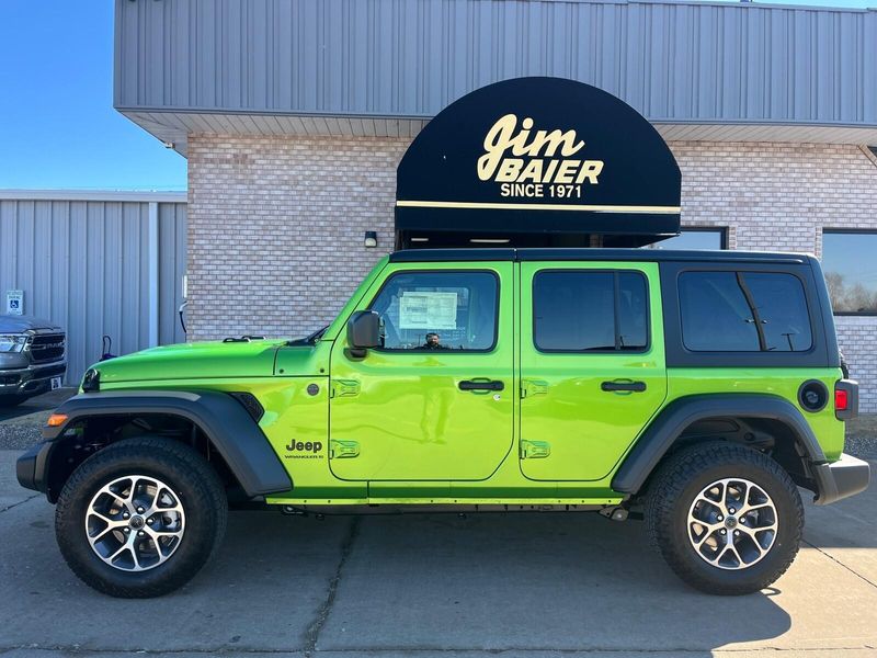 2025 Jeep Wrangler 4-door Sport SImage 2