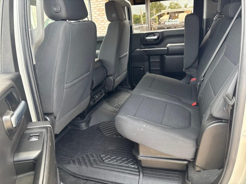 Used 2022 Chevrolet Silverado 2500HD LTImage 4