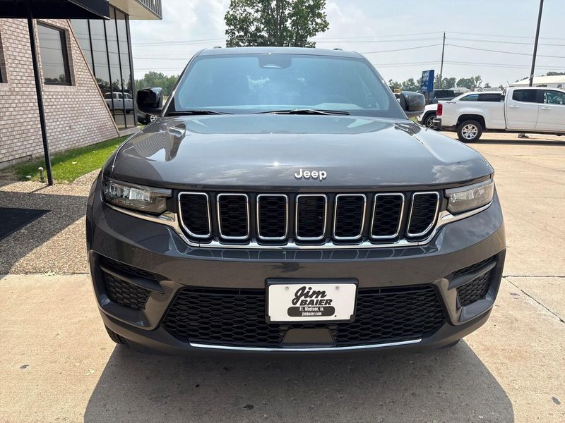 2025 Jeep Grand Cherokee Laredo X 4x4Image 6