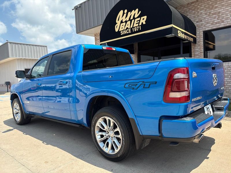 2022 RAM 1500 LaramieImage 14