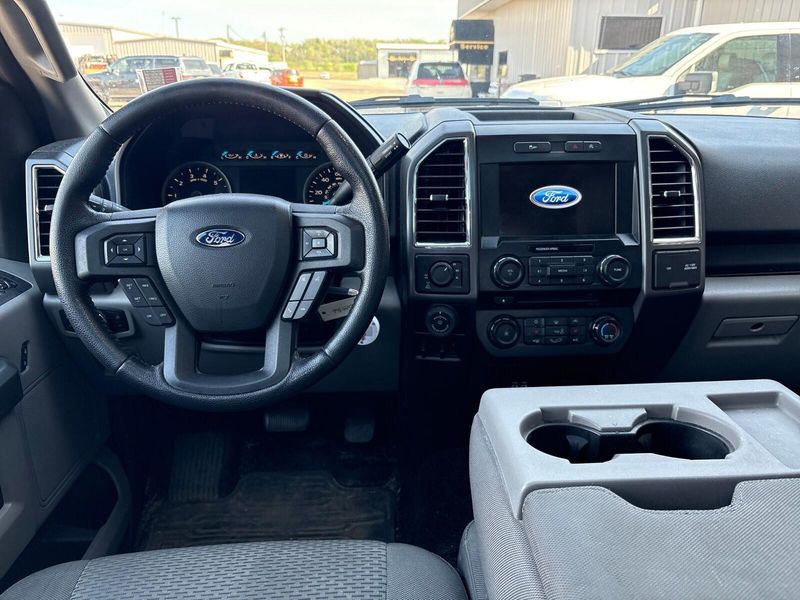 Used 2016 Ford F-150 XLTImage 5