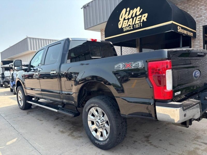 2019 Ford F-250 LariatImage 12