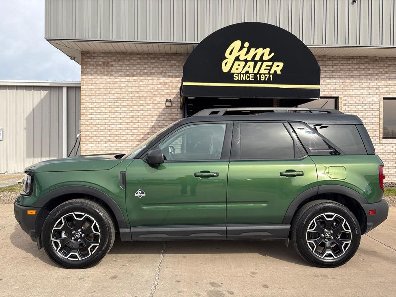 Used 2025 Ford Bronco Sport Outer BanksImage 2