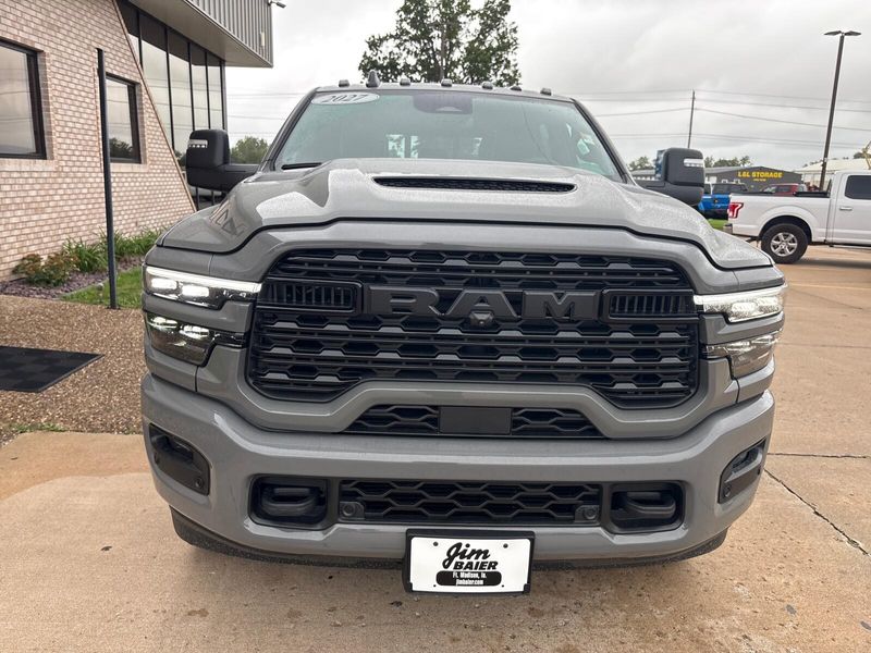 New 2027 RAM 2500 Limited Mega Cab 4x4 6