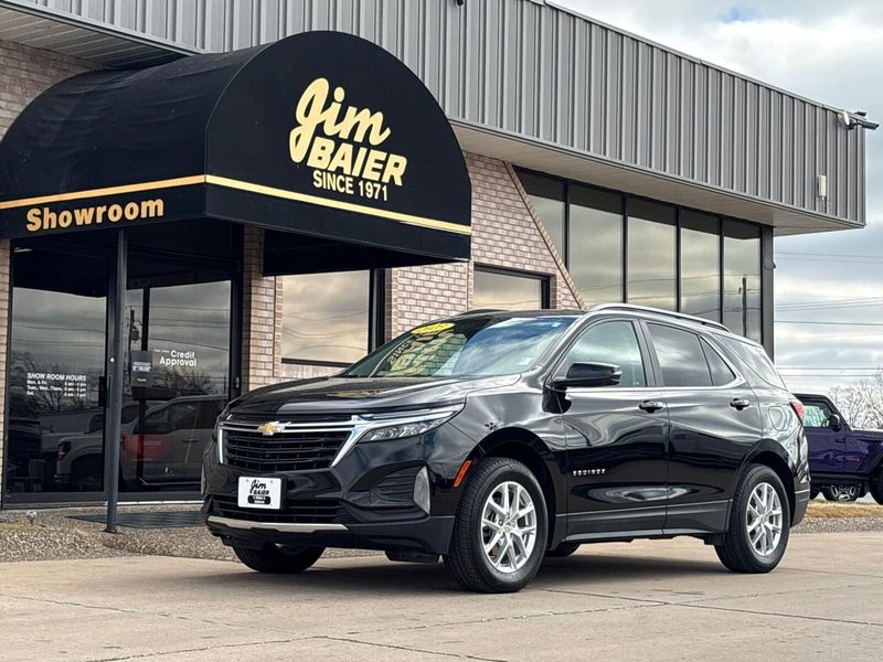Used 2023 Chevrolet Equinox LTImage 1