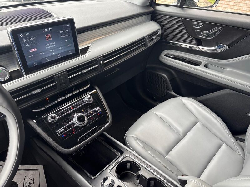 2022 Lincoln Corsair StandardImage 15