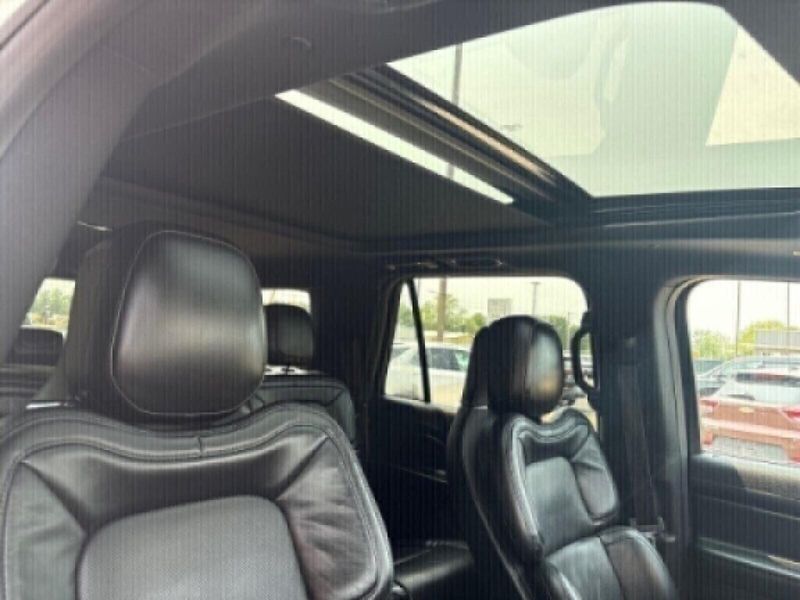 2020 Lincoln Navigator ReserveImage 9