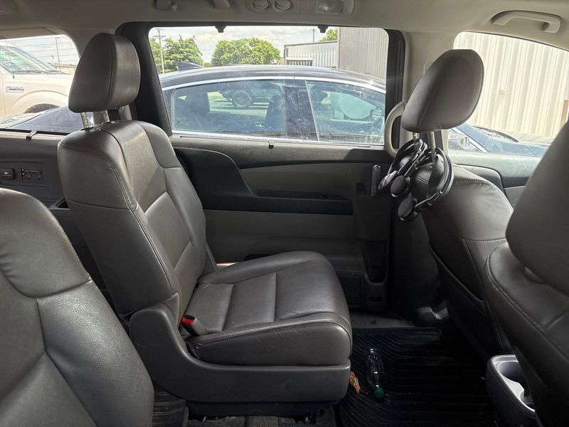 2014 Honda Odyssey TouringImage 5